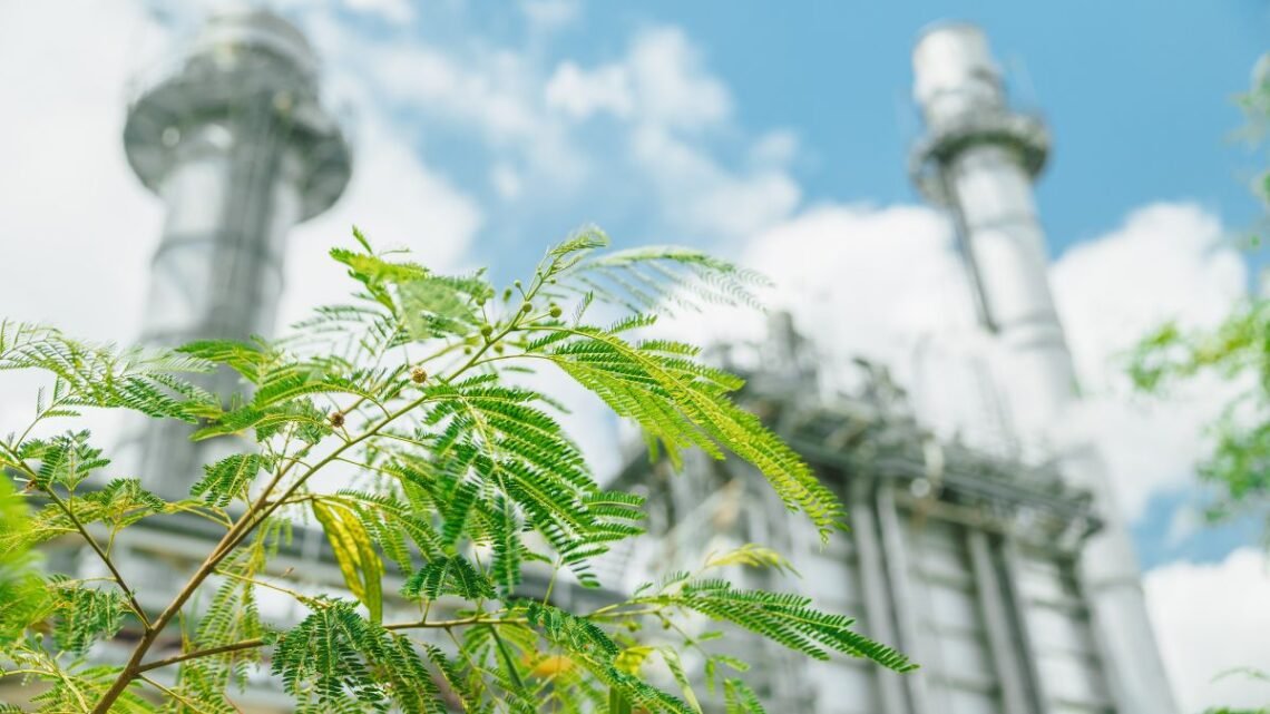 Cidade e Indústria em Harmonia A Tecnologia que Torna o Odor Invisível