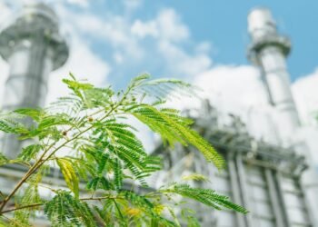 Cidade e Indústria em Harmonia A Tecnologia que Torna o Odor Invisível
