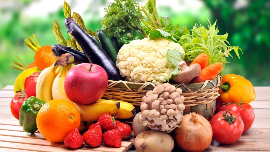 Direto da Horta Por que consumir frutas e legumes da estação no Sabor e Performance